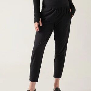 Athleta | Nolita Slim Tapered Crop Pant | Brown | Size 2